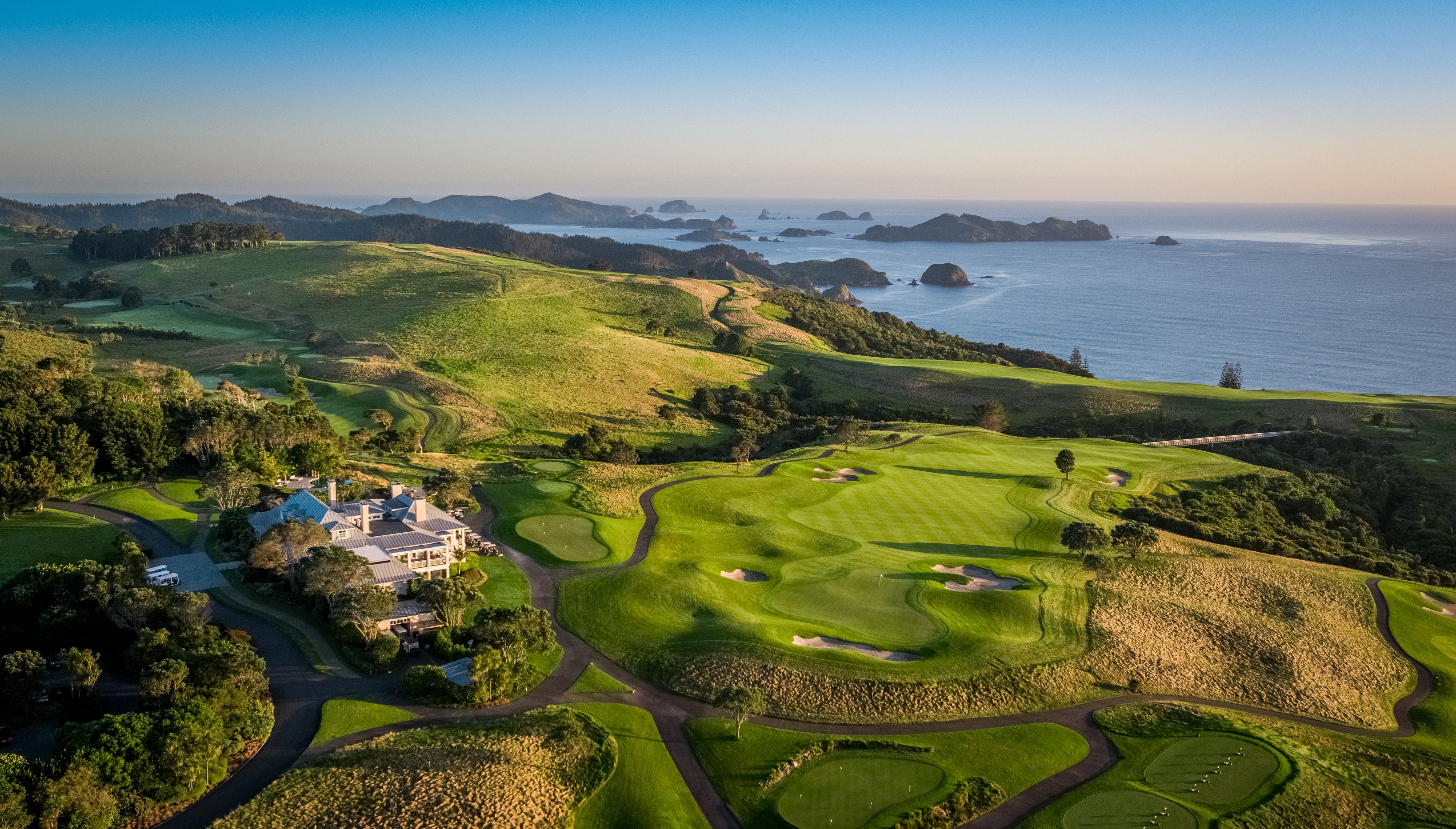 Announcing the Residents Special offer at Rosewood Kauri Cliffs + Rosewood Cape Kidnappers
